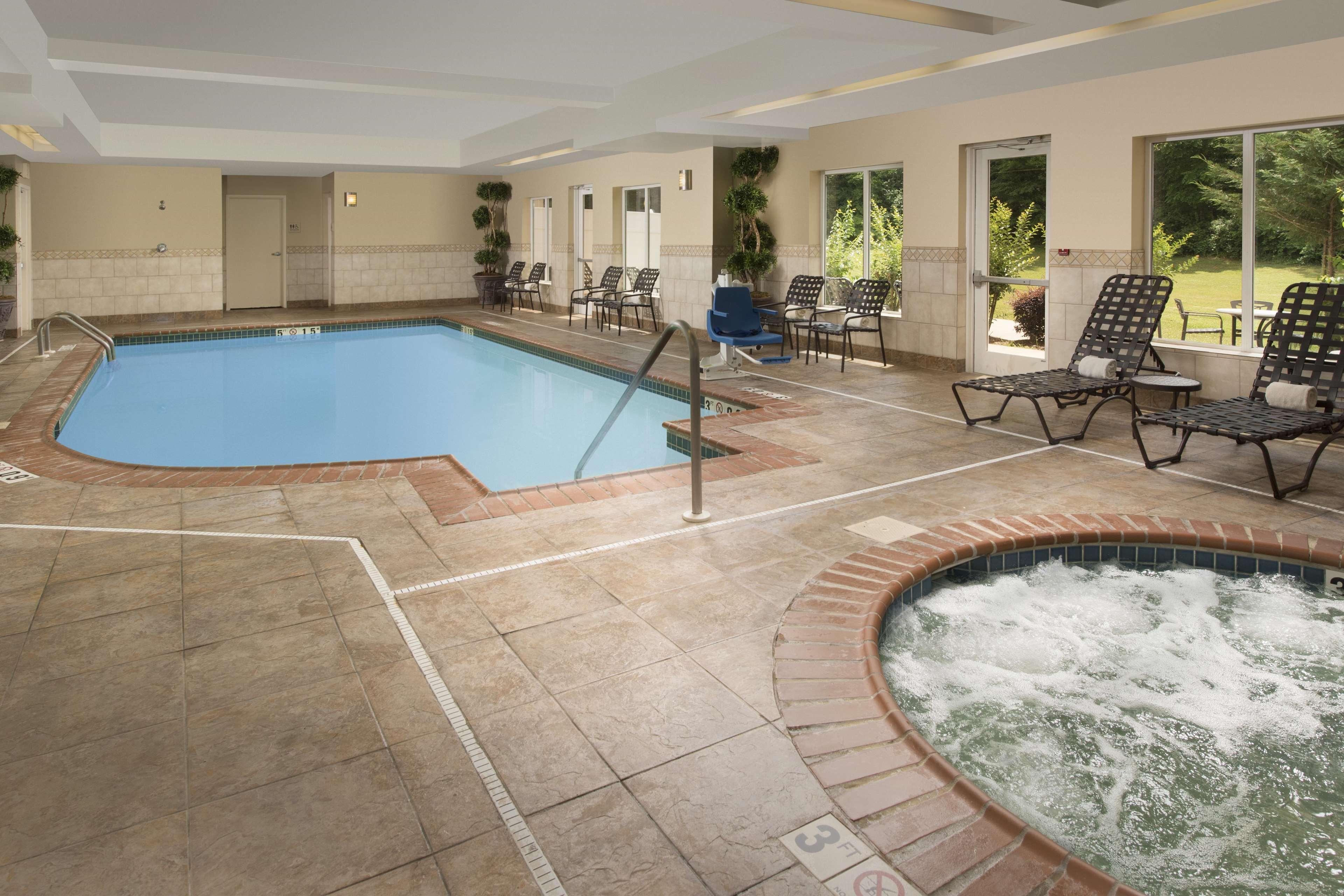 Hilton Garden Inn Huntsville South/Redstone Arsenal מראה חיצוני תמונה