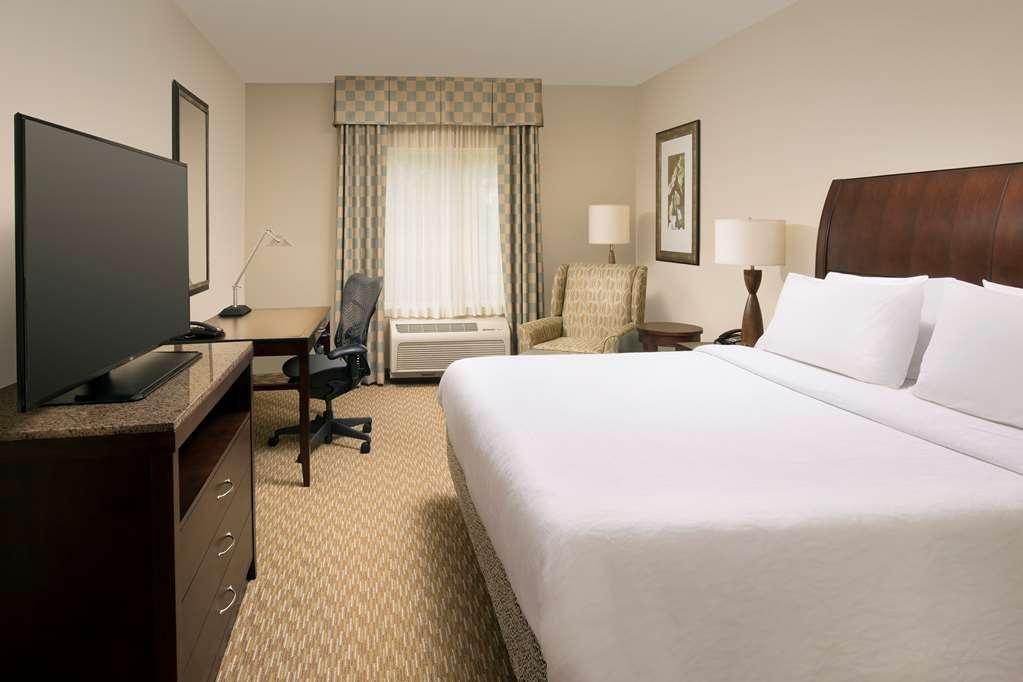 Hilton Garden Inn Huntsville South/Redstone Arsenal חדר תמונה
