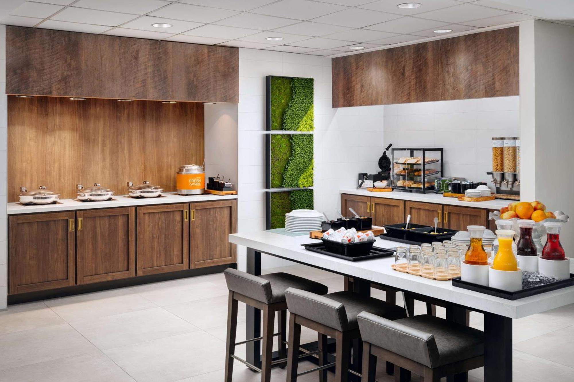 Hilton Garden Inn Huntsville South/Redstone Arsenal מראה חיצוני תמונה