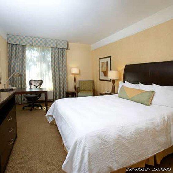 Hilton Garden Inn Huntsville South/Redstone Arsenal חדר תמונה